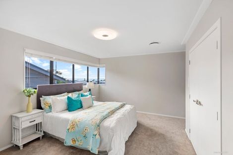 Photo of property in 407 Lake Road, Takapuna, Auckland, 0622