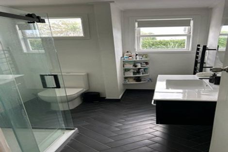 Photo of property in 1/11 Tristram Avenue, Forrest Hill, Auckland, 0620