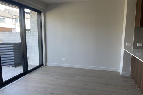 Photo of property in 11b Windlass Street, Long Bay, Auckland, 0630