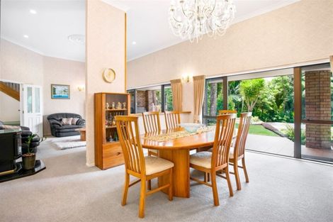 Photo of property in 789 Scenic Drive, Henderson Valley, Auckland, 0612