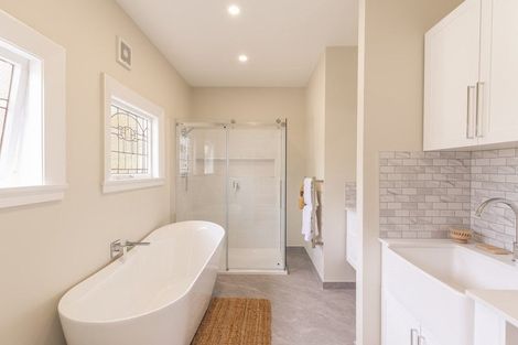 Photo of property in 173 Fifield Terrace, Opawa, Christchurch, 8023