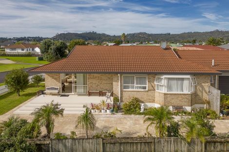 Photo of property in 39 Springbok Avenue, Whitianga, 3510
