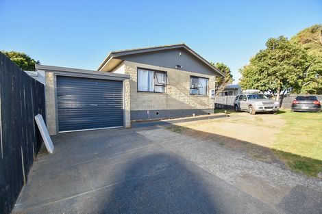 Photo of property in 1/11 Burundi Avenue, Clendon Park, Auckland, 2103