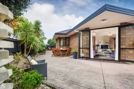 Photo of property in 7 Alpine Grove, Kelvin Grove, Palmerston North, 4414
