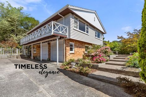 Photo of property in 15 Harewood Grove, Pinehaven, Upper Hutt, 5019