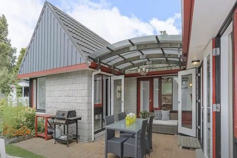 Photo of property in 10 Pamir Place, Welcome Bay, Tauranga, 3112