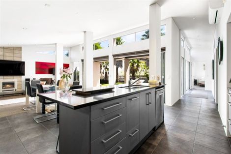 Photo of property in 3 Sandhurst Rise, Henderson, Auckland, 0612