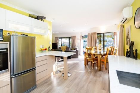 Photo of property in 6 Bucksburn Place, Greenmeadows, Napier, 4112