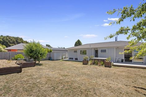 Photo of property in 3 Turner Place, Wakefield, 7025