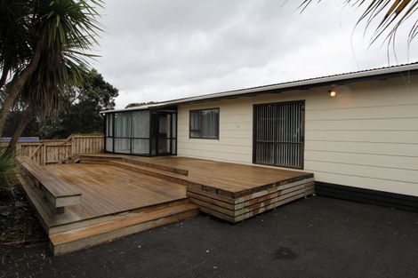 Photo of property in 23 Bluewater Place, Wattle Downs, Auckland, 2103