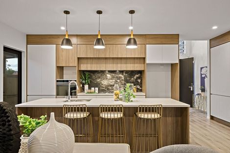 Photo of property in 18 Konoba Avenue, Kumeu, 0810