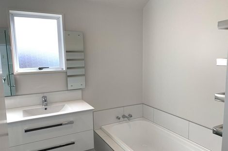 Photo of property in 38 Normans Road, Strowan, Christchurch, 8052