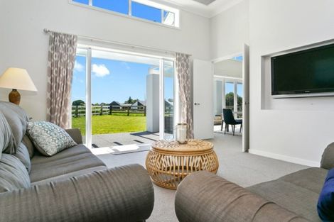 Photo of property in 1 Kotare Grove, Cambridge, 3434