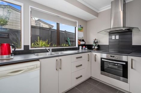 Photo of property in 96a Dickson Road, Papamoa Beach, Papamoa, 3118