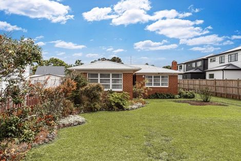 Photo of property in 9 Wellesley Road, Mangere Bridge, Auckland, 2022