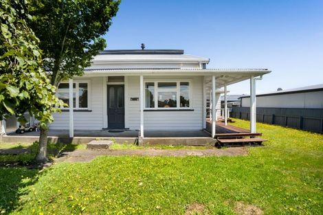 Photo of property in 22 Brown Street, Inglewood, 4330