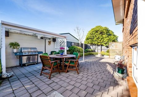 Photo of property in 26 Rata Street, Hawera, 4610