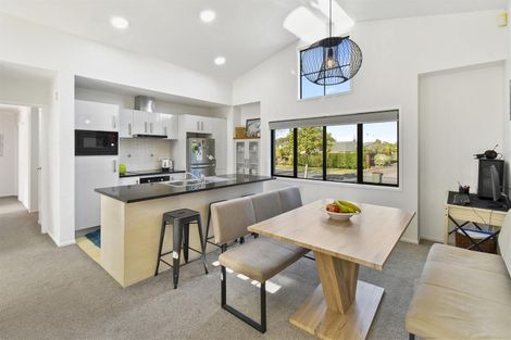 Photo of property in 59 Foxlaw Street, Randwick Park, Auckland, 2105