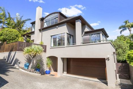 Photo of property in 2/2 The Esplanade, Campbells Bay, Auckland, 0630