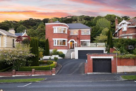 Photo of property in 24 Royal Terrace, Dunedin Central, Dunedin, 9016
