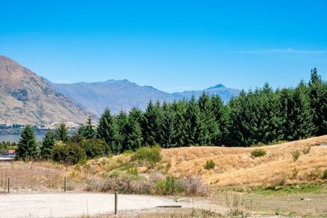Photo of property in 24 Mills Road, Wanaka, 9305