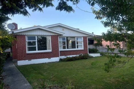 Photo of property in 8 Lochee Road, Upper Riccarton, Christchurch, 8041