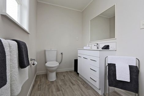 Photo of property in 1312 Jubilee Street, Mayfair, Hastings, 4122