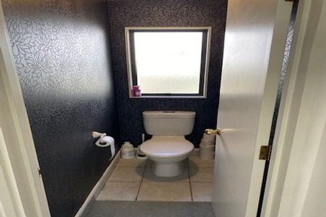 Photo of property in 2/28 Park Road, Greenmeadows, Napier, 4112