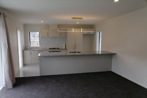 Photo of property in 28 Manor Park Road, Manor Park, Lower Hutt, 5019