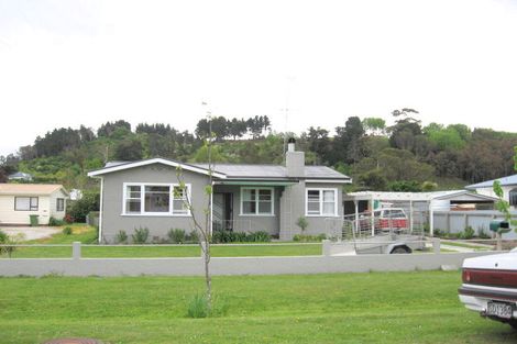 Photo of property in 16 Kingsley Street, Whataupoko, Gisborne, 4010