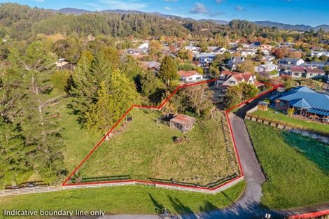 Photo of property in 93 Gemstone Drive, Birchville, Upper Hutt, 5018