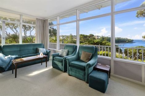 Photo of property in 25 Bournemouth Terrace, Murrays Bay, Auckland, 0630