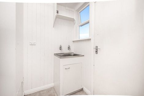 Photo of property in 73a Waiuta Street, Titahi Bay, Porirua, 5022