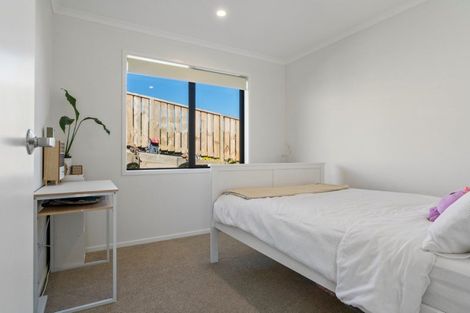 Photo of property in 83 Whakaturou Crescent, Pyes Pa, Tauranga, 3112