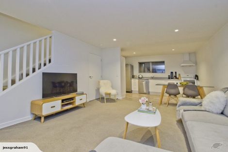 Photo of property in 5/8 Middleton Road, Johnsonville, Wellington, 6037