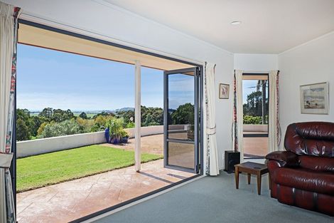 Photo of property in 12 Poraiti Road, Poraiti, Napier, 4182