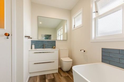 Photo of property in 33 Porangahau Road, Waipukurau, 4200