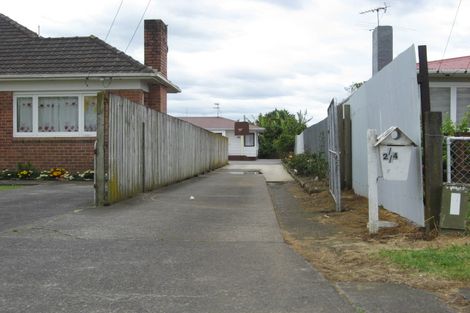 Photo of property in 2/4 Cornwall Road, Mangere, Auckland, 2022