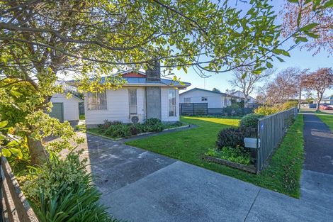 Photo of property in 48 Apollo Parade, Milson, Palmerston North, 4414