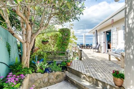 Photo of property in 6 Sealy Road, Bluff Hill, Napier, 4110