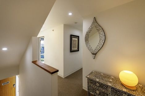 Photo of property in 30b Hay Street, Oriental Bay, Wellington, 6011