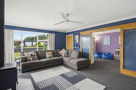 Photo of property in 28 Marlborough Street, Levin, 5510