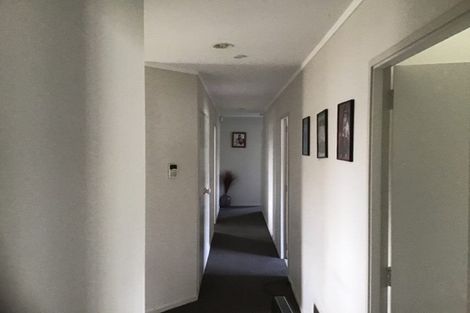 Photo of property in 25 Bayfair Drive, Mount Maunganui, 3116