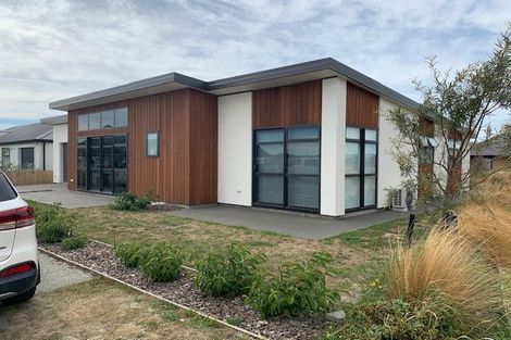 Photo of property in 14 Dow Square, Wigram, Christchurch, 8025