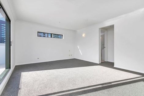 Photo of property in The Nautilus Apartments, 9b/18 Hobson Street, Auckland Central, Auckland, 1010