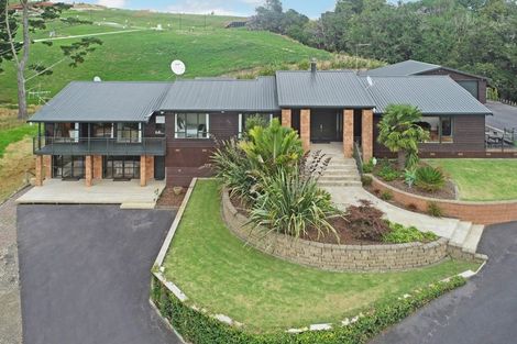 Photo of property in 325 Flat Bush School Road, Flat Bush, Auckland, 2019