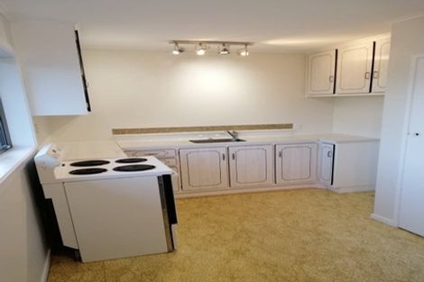 Photo of property in 2/3 Butterworth Drive, Glendene, Auckland, 0602