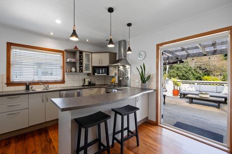 Photo of property in 31 Essex Street, Vogeltown, New Plymouth, 4310