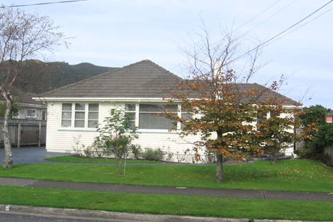 Photo of property in 35 Fairfield Avenue, Fairfield, Lower Hutt, 5011