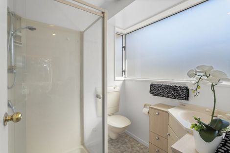 Photo of property in 23 Wittys Road, Avonhead, Christchurch, 8042